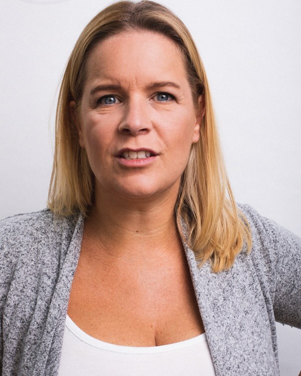 Nicola is shooting a new Welsh Government Campaign this week! Well done Nicola!!